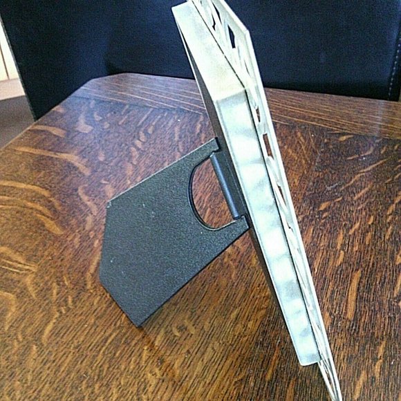 New Picture Frame Photo Gold Metal Floral Freestanding Size 3.1/2'' x 5" Home - Picture 5 of 16